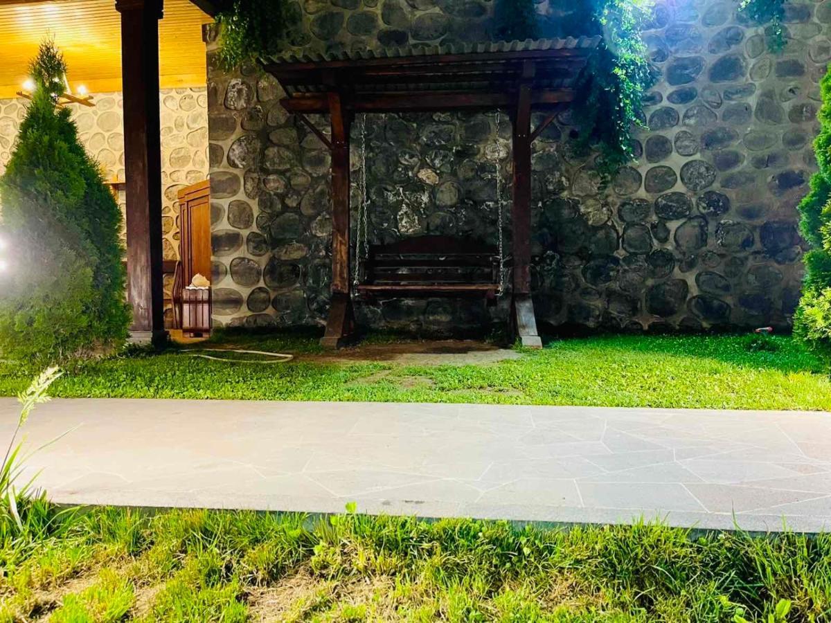 Lara Hotel Goris Ngoại thất bức ảnh